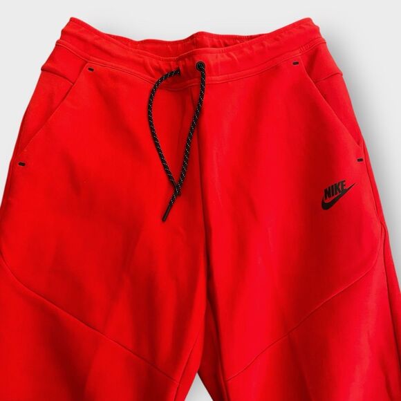 Nike Sportswear Tech Fleece University Red Jogger Pants Mens size M CU4495-657 - Picture 4 of 9